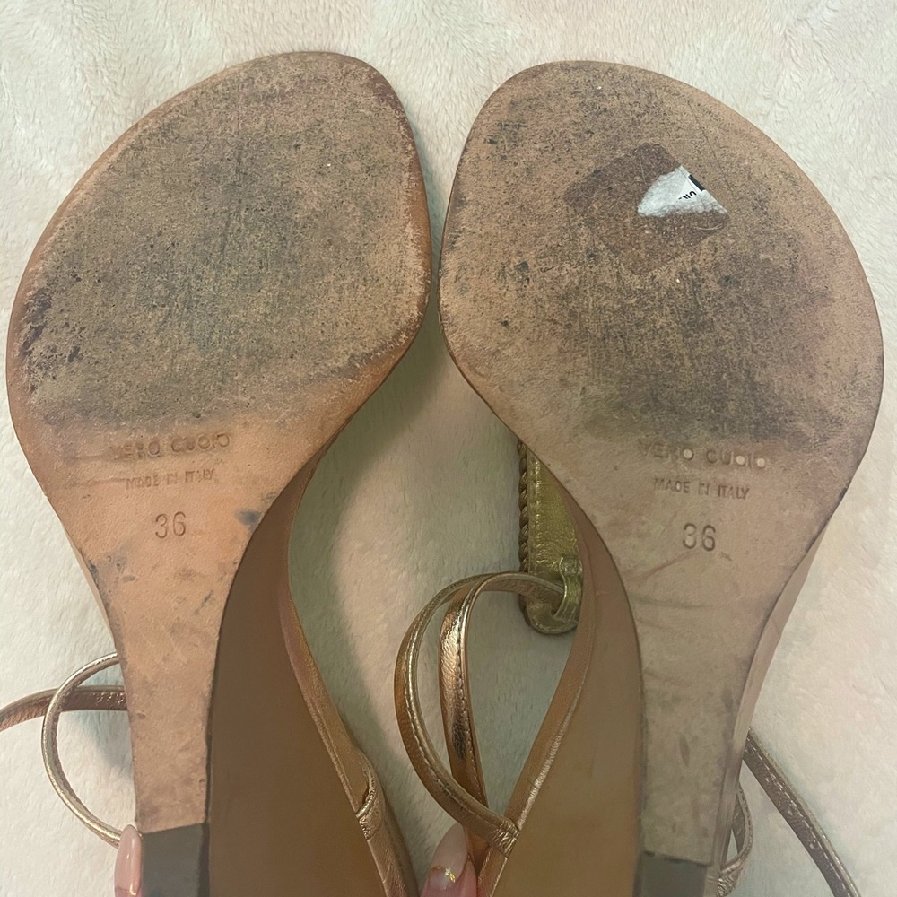 Gorgeous Giuseppe Zanotti sandals with rhinestone accents - Picture 13 of 15
